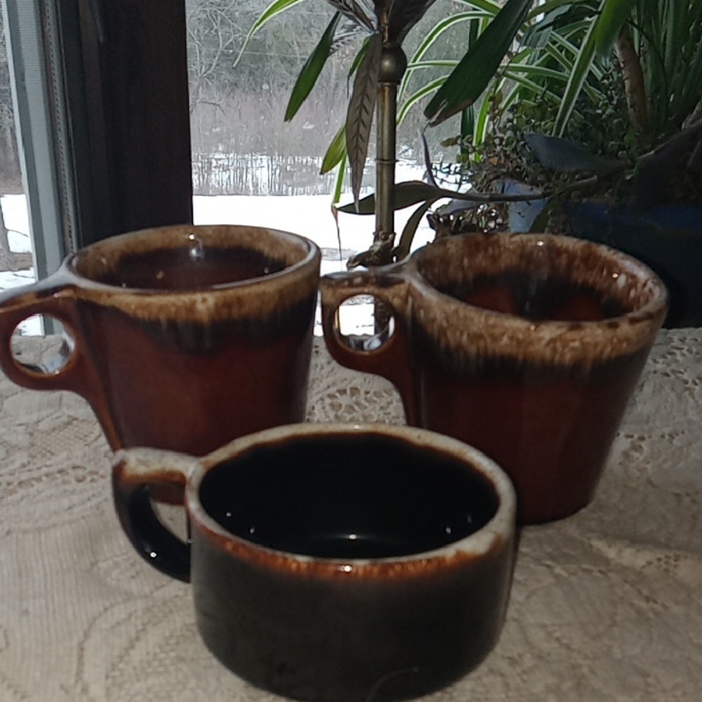 Rustic Brown Ceramic Mugs 2 Hull 1 pfalzgraff